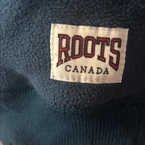 Roots Cozy Teal Sweater with Cream Sherpa at the neck - Picture 3 of 6